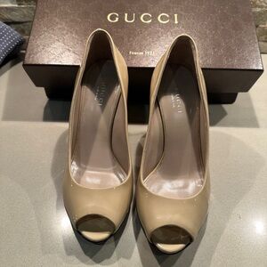 Gucci Women's Tan Peep Toe Heels